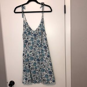 Women’s Old Navy Tie Strap Swing Dress